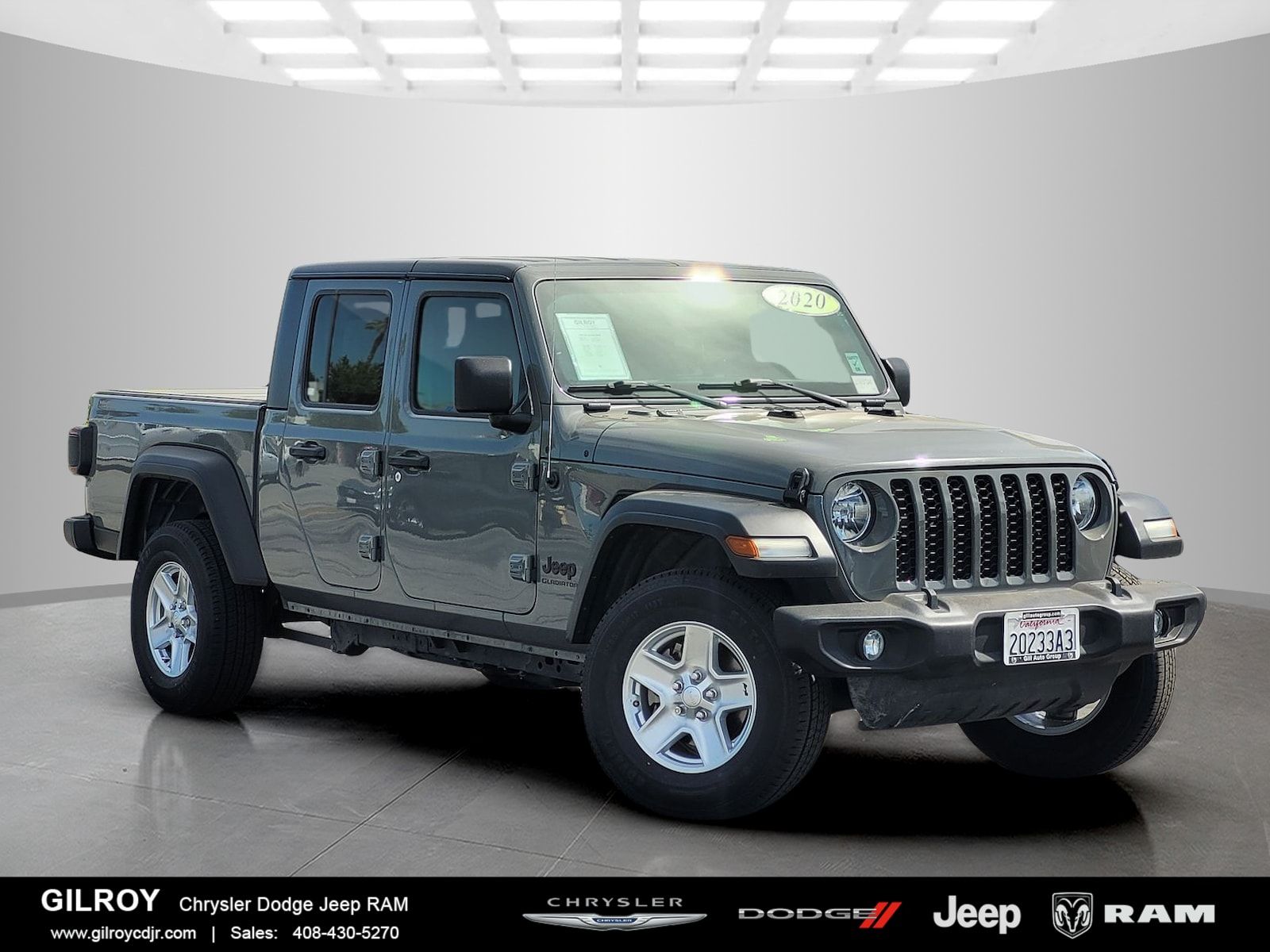 Sting-Gray Clearcoat 2020 Jeep Gladiator Sport Crew Cab 4WD Pickup Truck Four-Wheel Drive 8-Speed Automatic