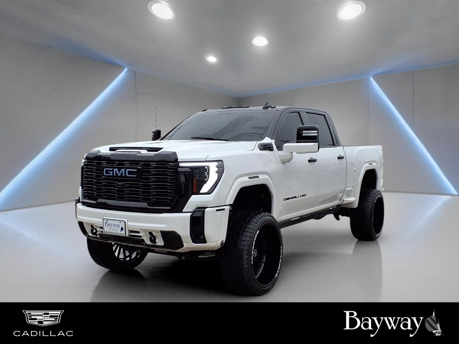 2024 GMC Sierra 2500HD Denali Ultimate White at EAG Ford Navasota