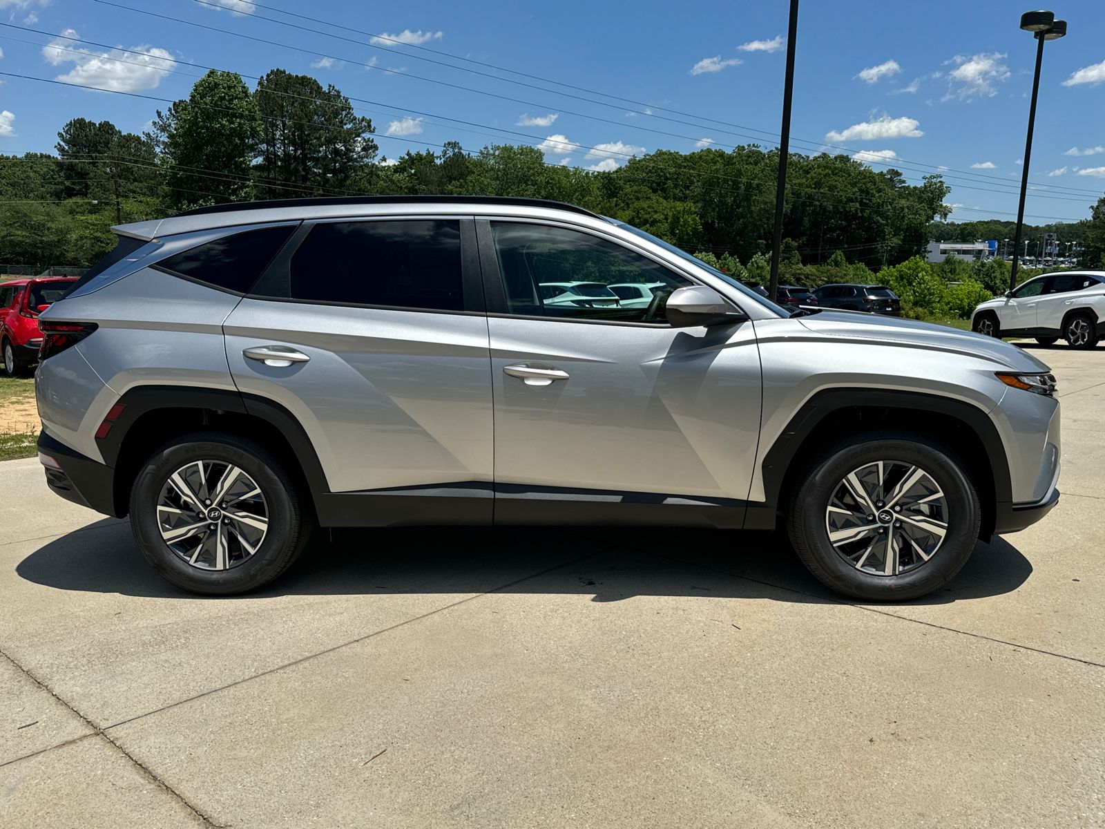 2024 Hyundai Tucson Hybrid Blue photo 4