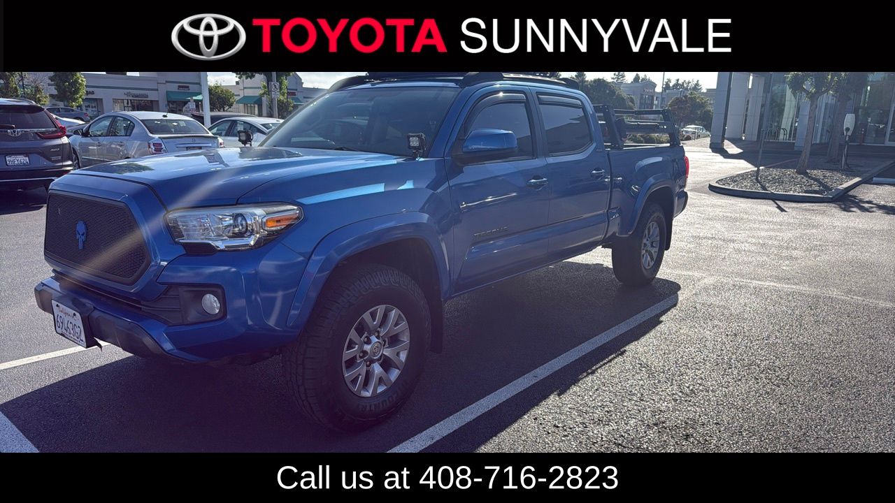 2017 Toyota Tacoma SR5 Double Cab 4x4 V6 Auto LB's photo