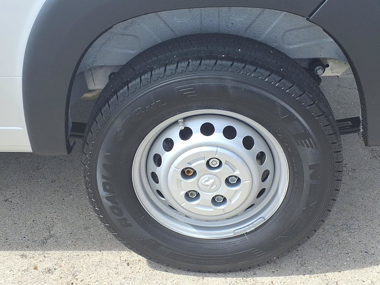 2025 Ram ProMaster 2500 High Roof - 9
