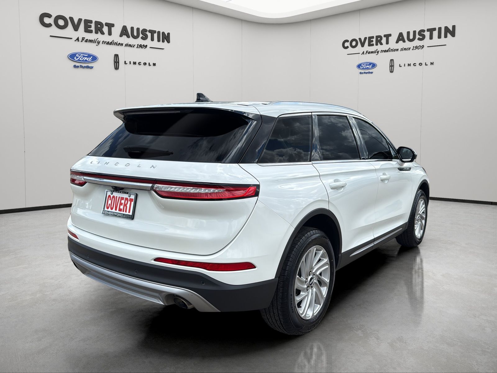 Used Car 2022 Lincoln Corsair  Standard For Sale Under $25,000 In Austin, Texas