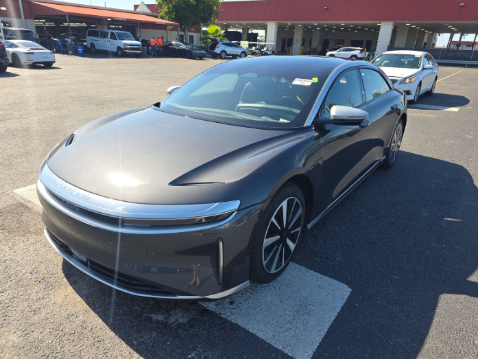 2023 Lucid Air Grand Touring's photo