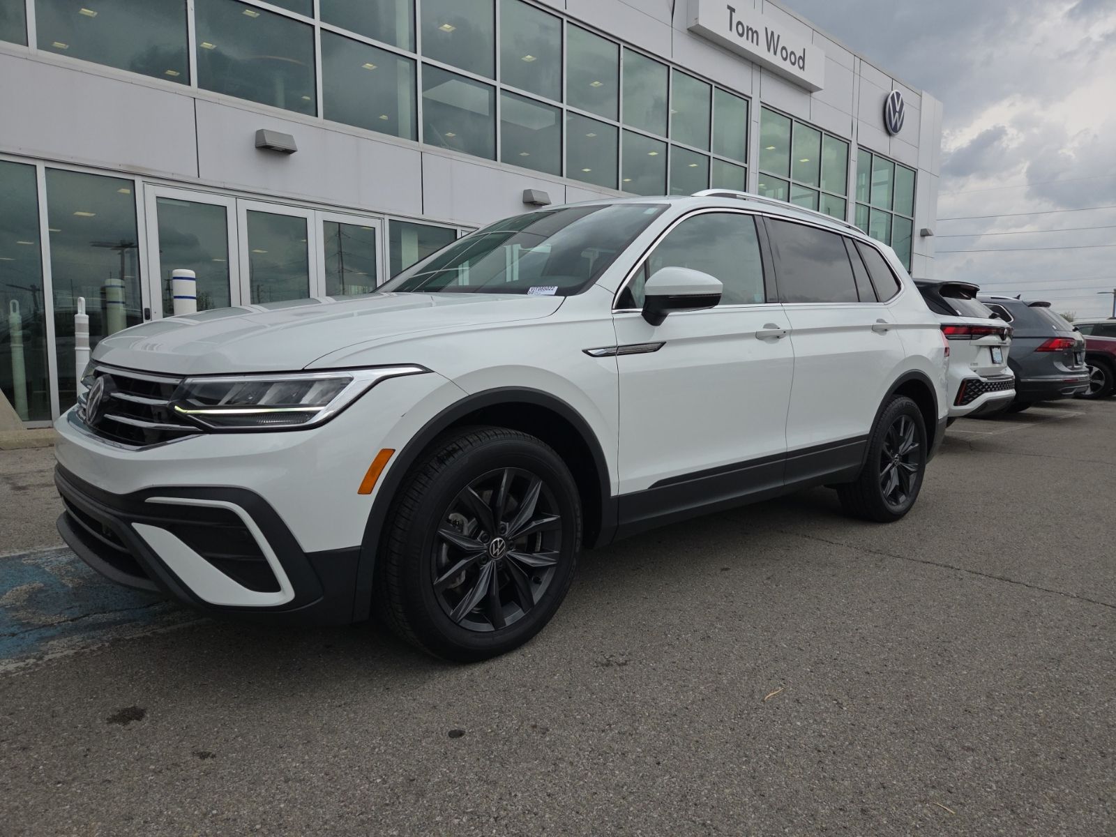 used 2024 Volkswagen Tiguan car, priced at $24,200