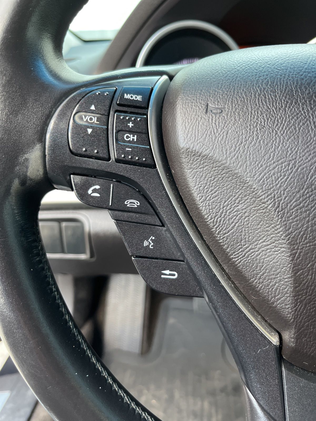 Used Car 2014 Acura Tl  3.5 For Sale Under $12,000 In Austin, Texas