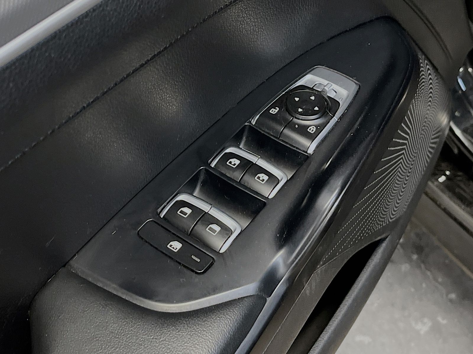 Used 2021 Black Kia GT-Line image 17