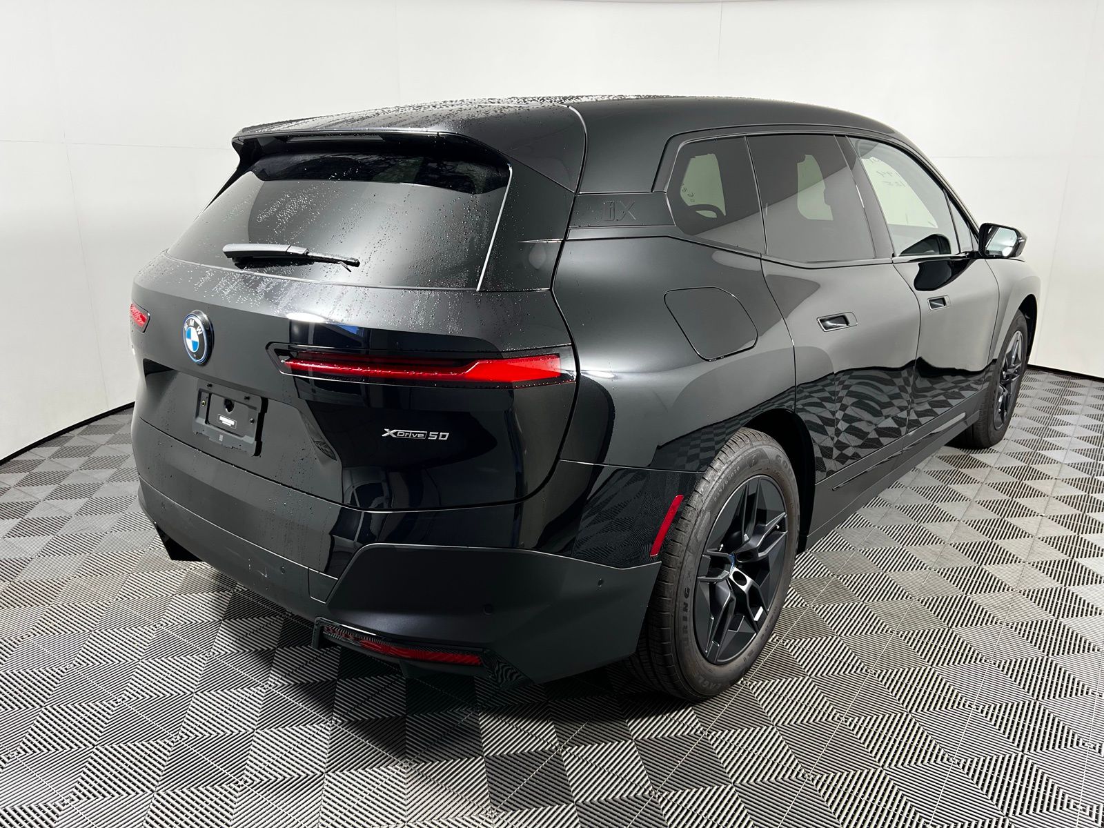 Thumbnail: 2024 BMW iX - 5