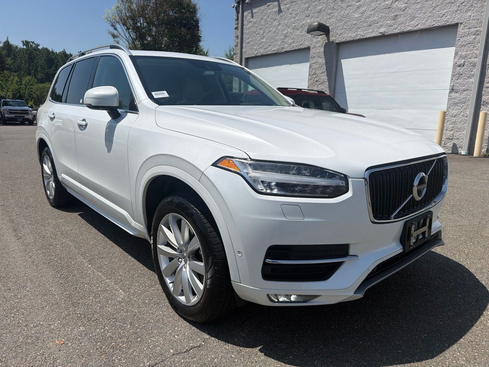 Crystal White Pearl 2017 Volvo XC90 SUV / Crossover All-Wheel Drive Automatic