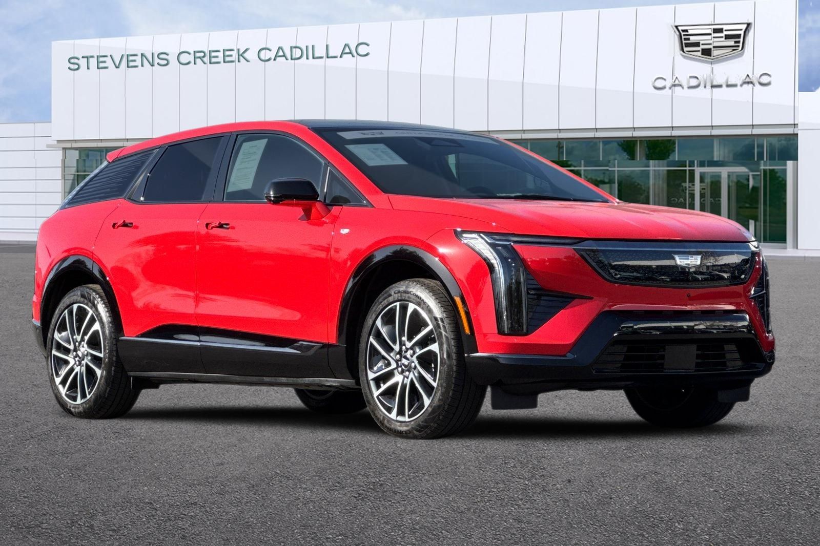 2025 Cadillac OPTIQ Sport 2 AWD