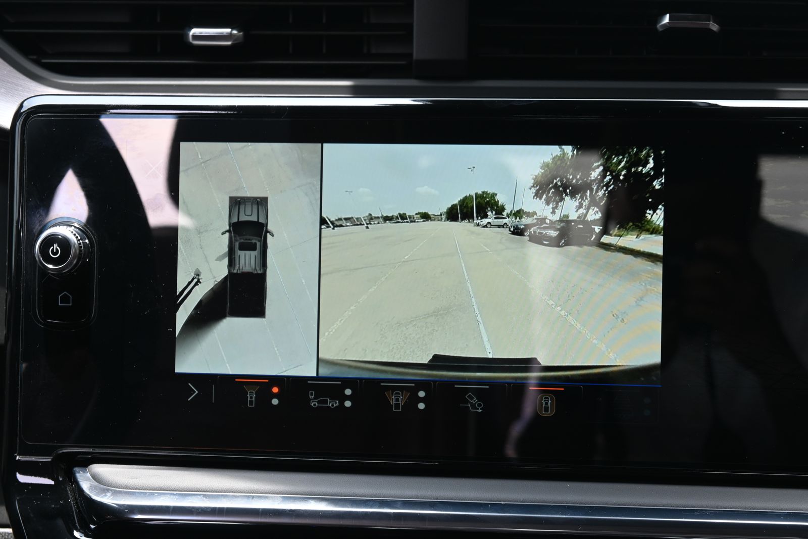 2025 GMC Sierra 2500HD Denali Ultimate Black at South Houston Nissan