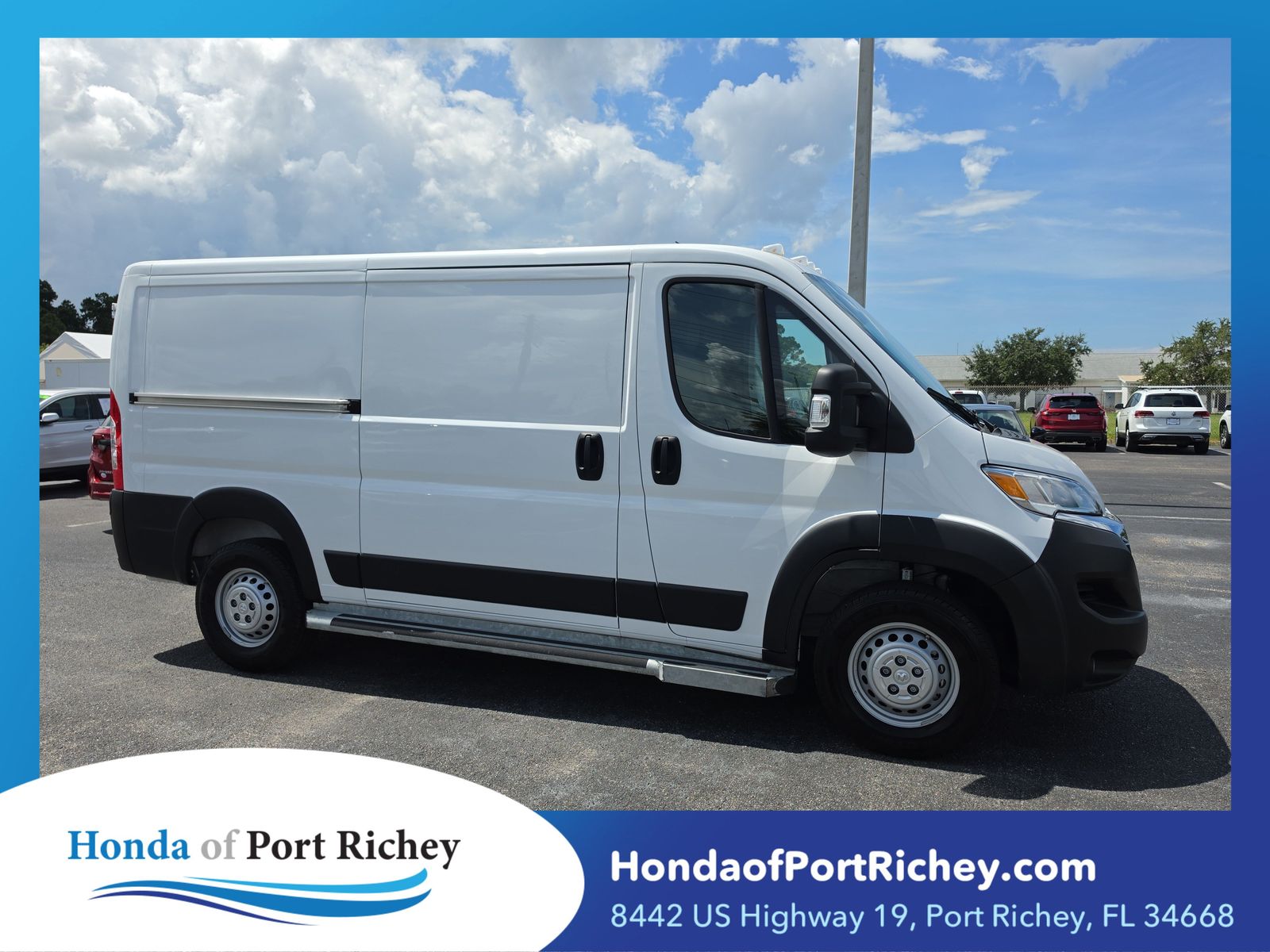 Bright White Clearcoat 2025 RAM ProMaster Van Front-Wheel Drive 9-Speed Automatic