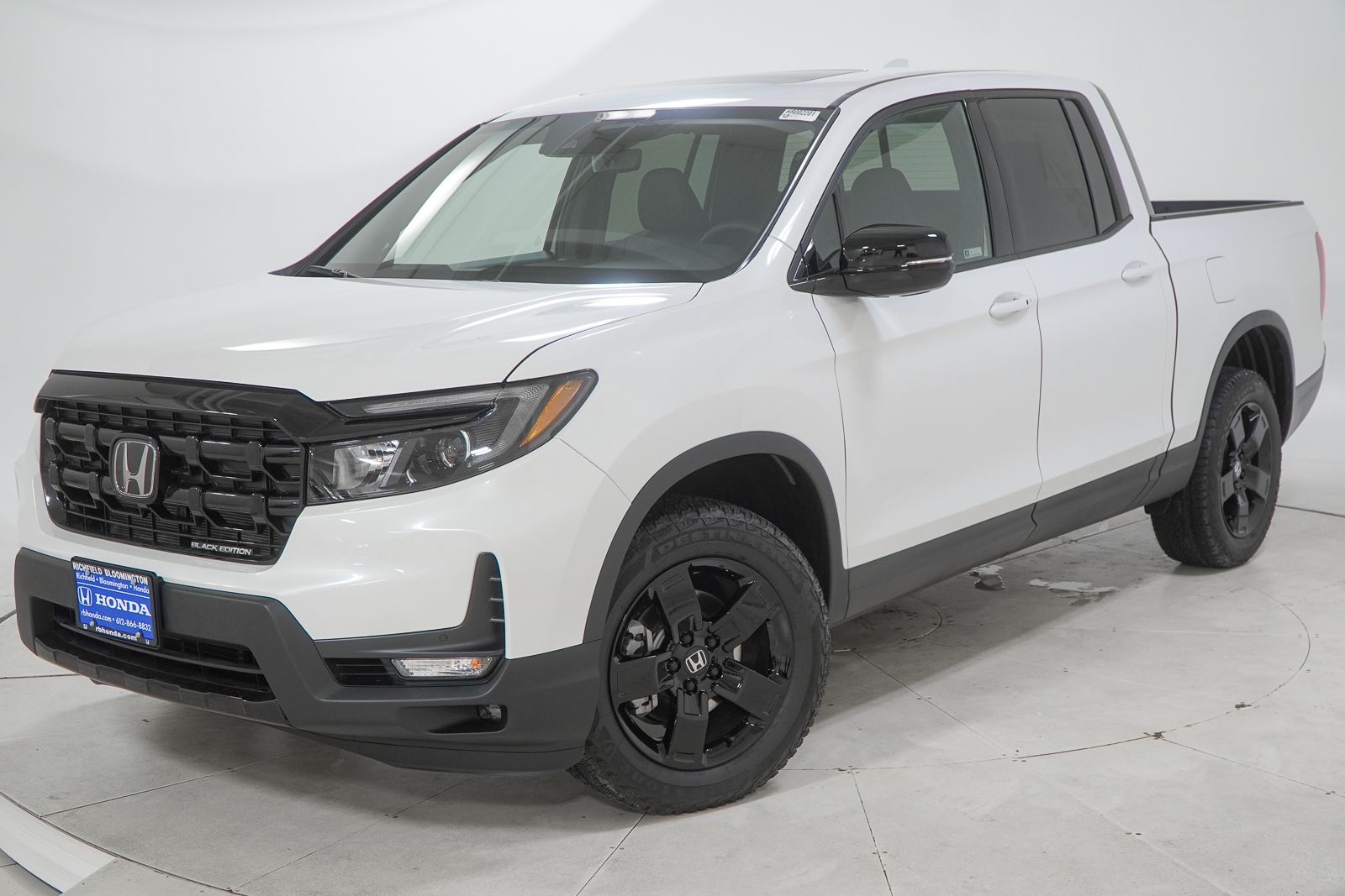 Platinum White Pearl 2026 Honda Ridgeline Pickup Truck All-Wheel Drive 9-Speed Automatic