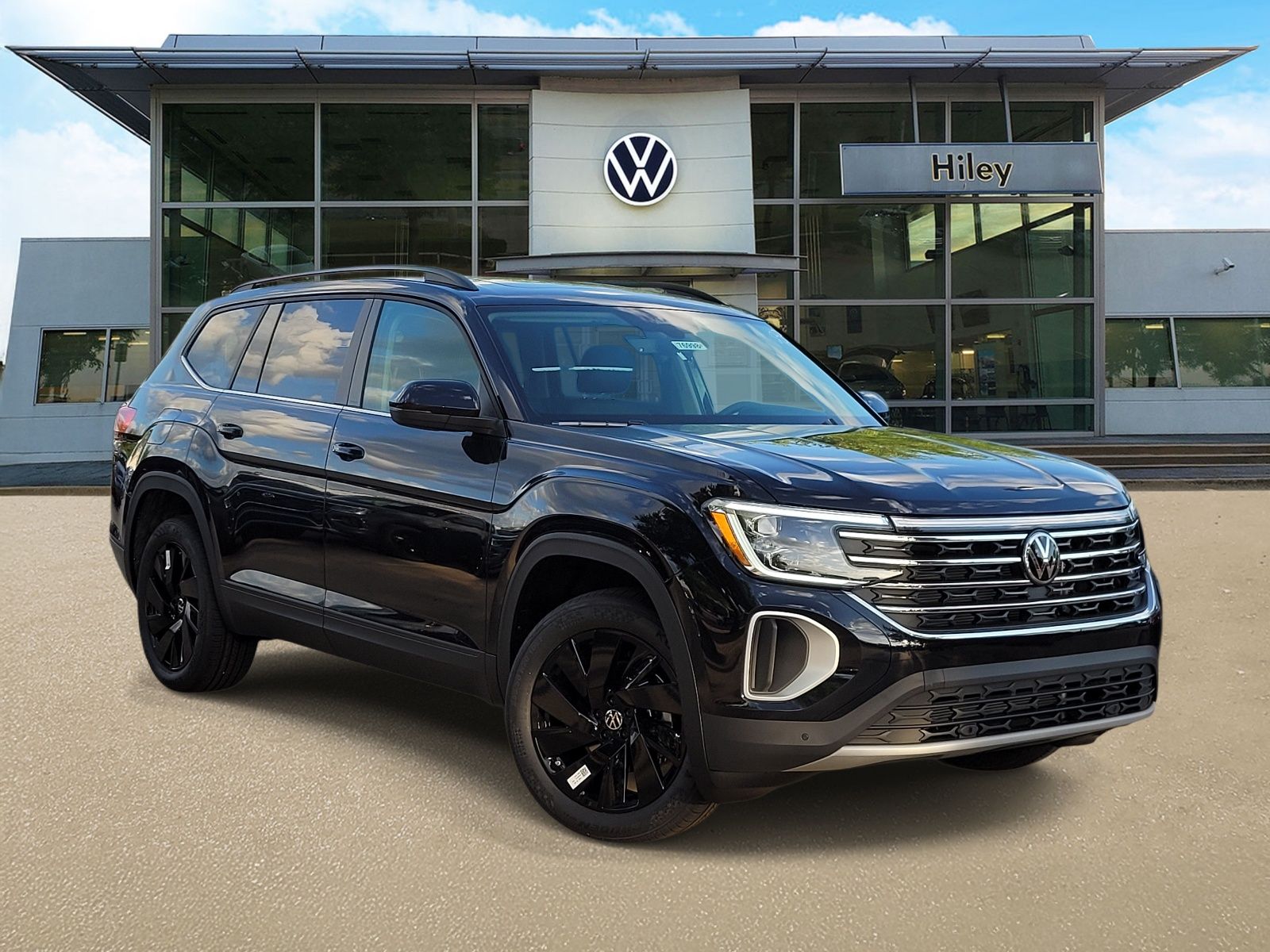 new 2026 Volkswagen Atlas car, priced at $40,962