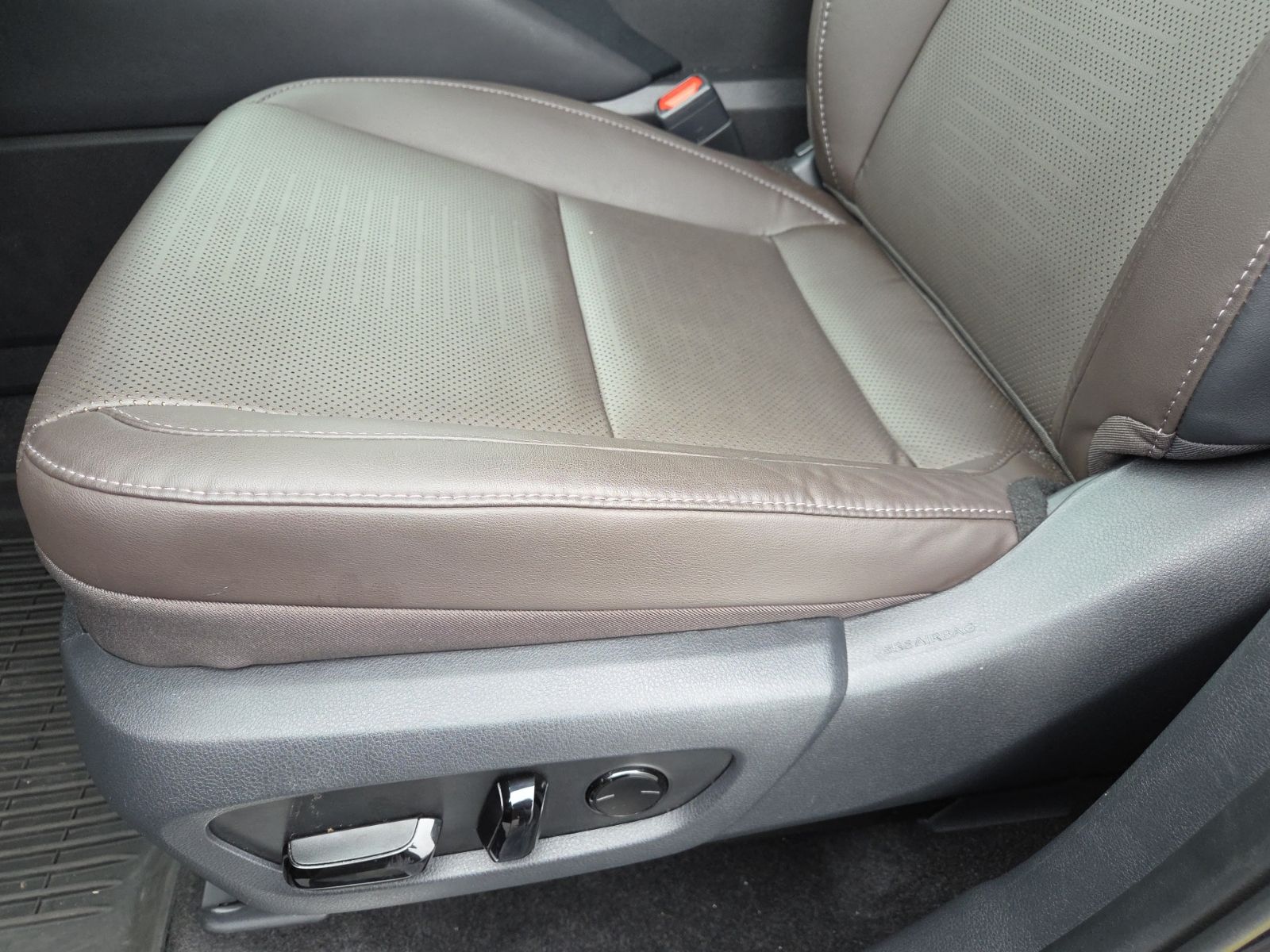 Used 2025 Blue Lexus 350 Premium image 17
