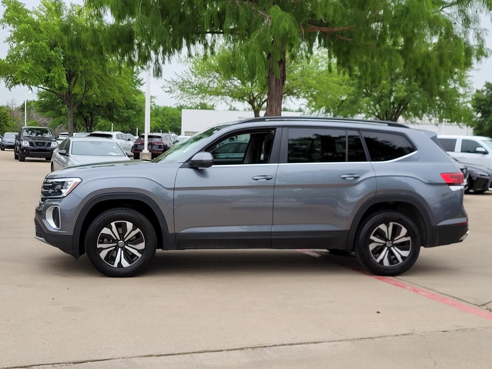 used 2024 Volkswagen Atlas car, priced at $29,980