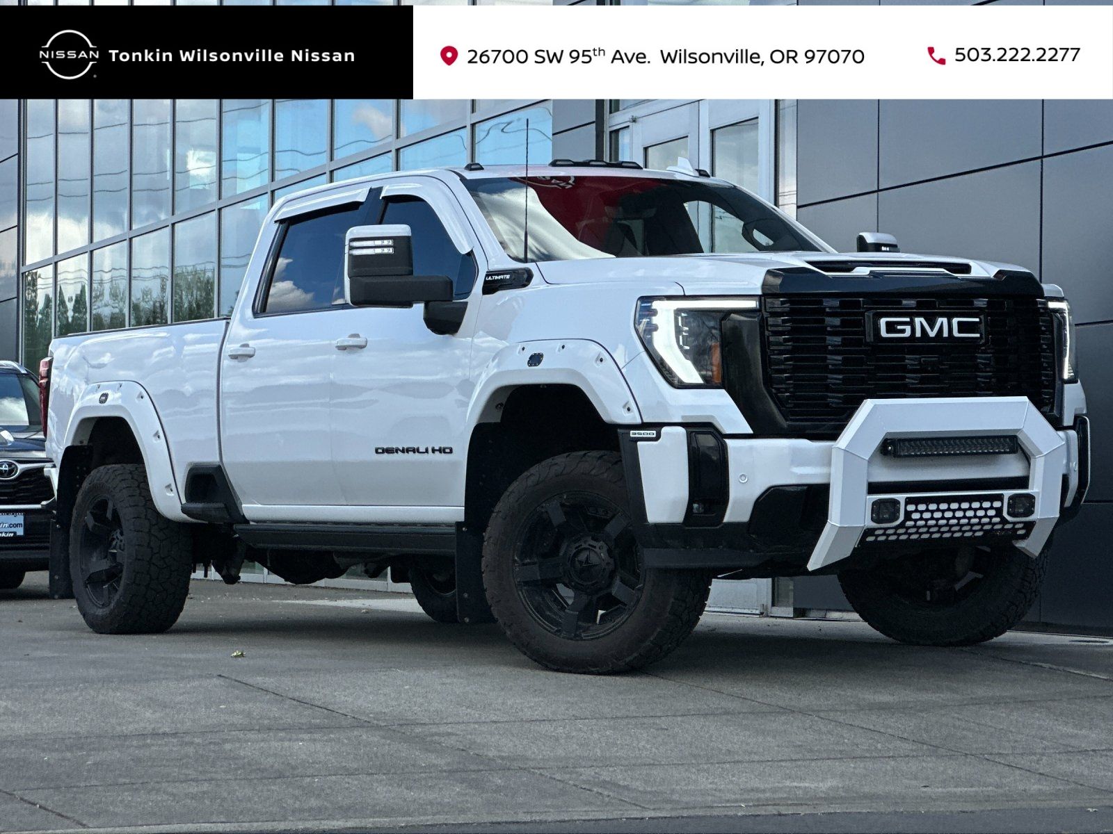 2024 GMC Sierra Denali Ultimate 4WD Crew Cab Long Box SR's photo