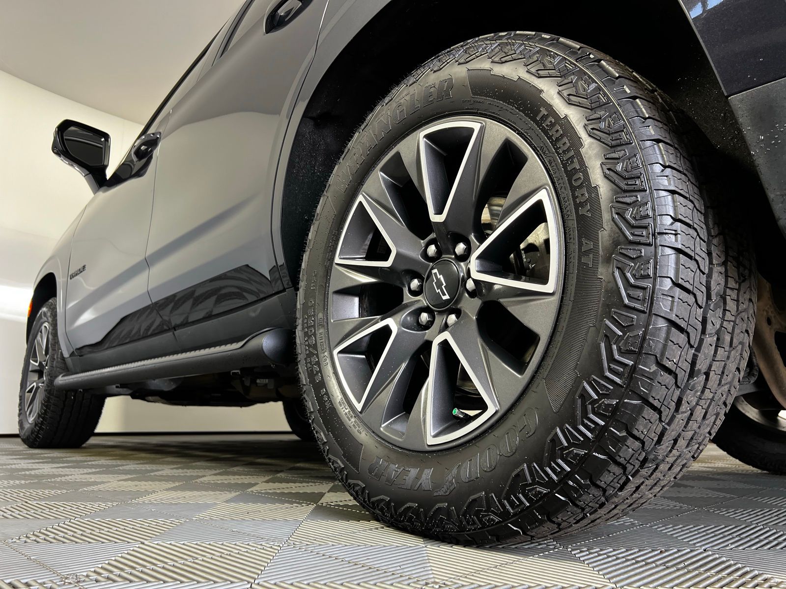 Thumbnail: 2024 Chevrolet Tahoe - 32