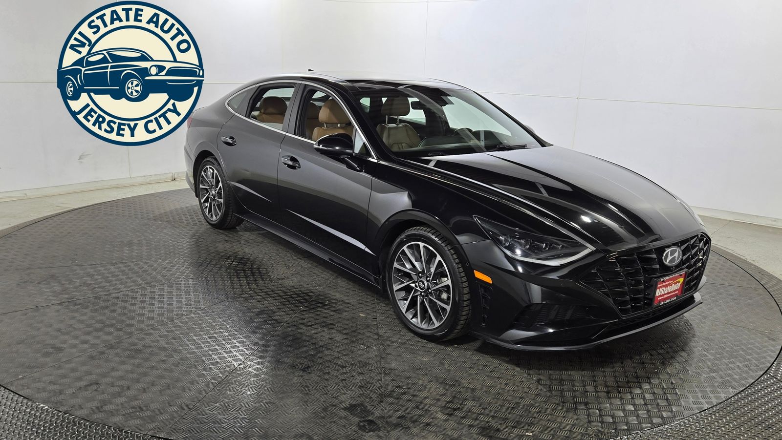 Phantom Black 2021 Hyundai Sonata Sedan Front-Wheel Drive 8-Speed Automatic Overdrive