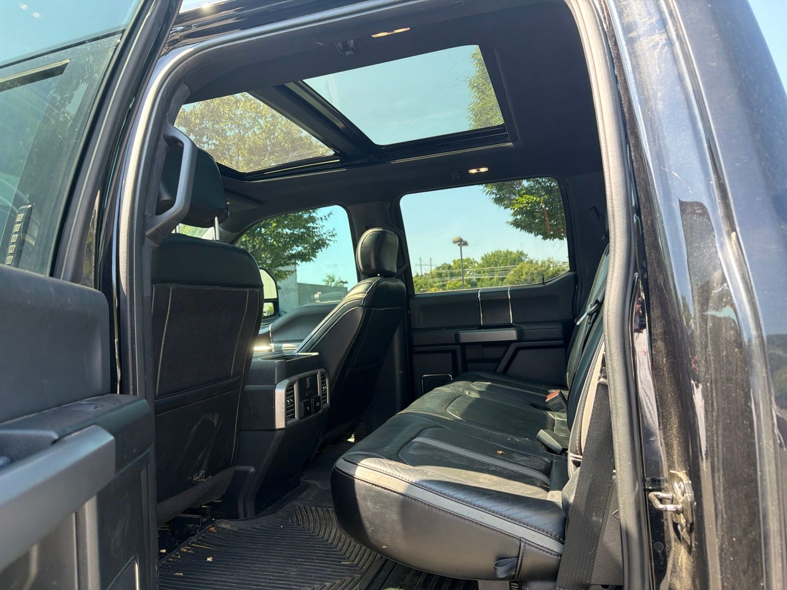 Used 2019 Black Ford Platinum image 7