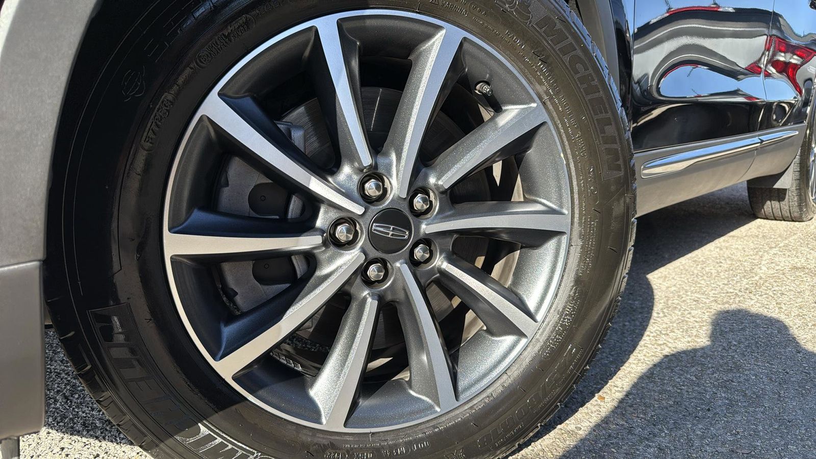 Used Car 2022 Lincoln Nautilus  Standard For Sale Under $35,000 In Austin, Texas