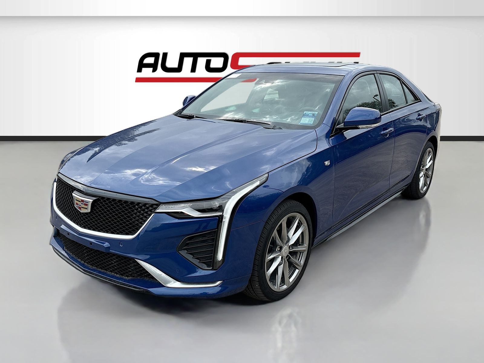 Used 2025 Blue Cadillac Sport image 3