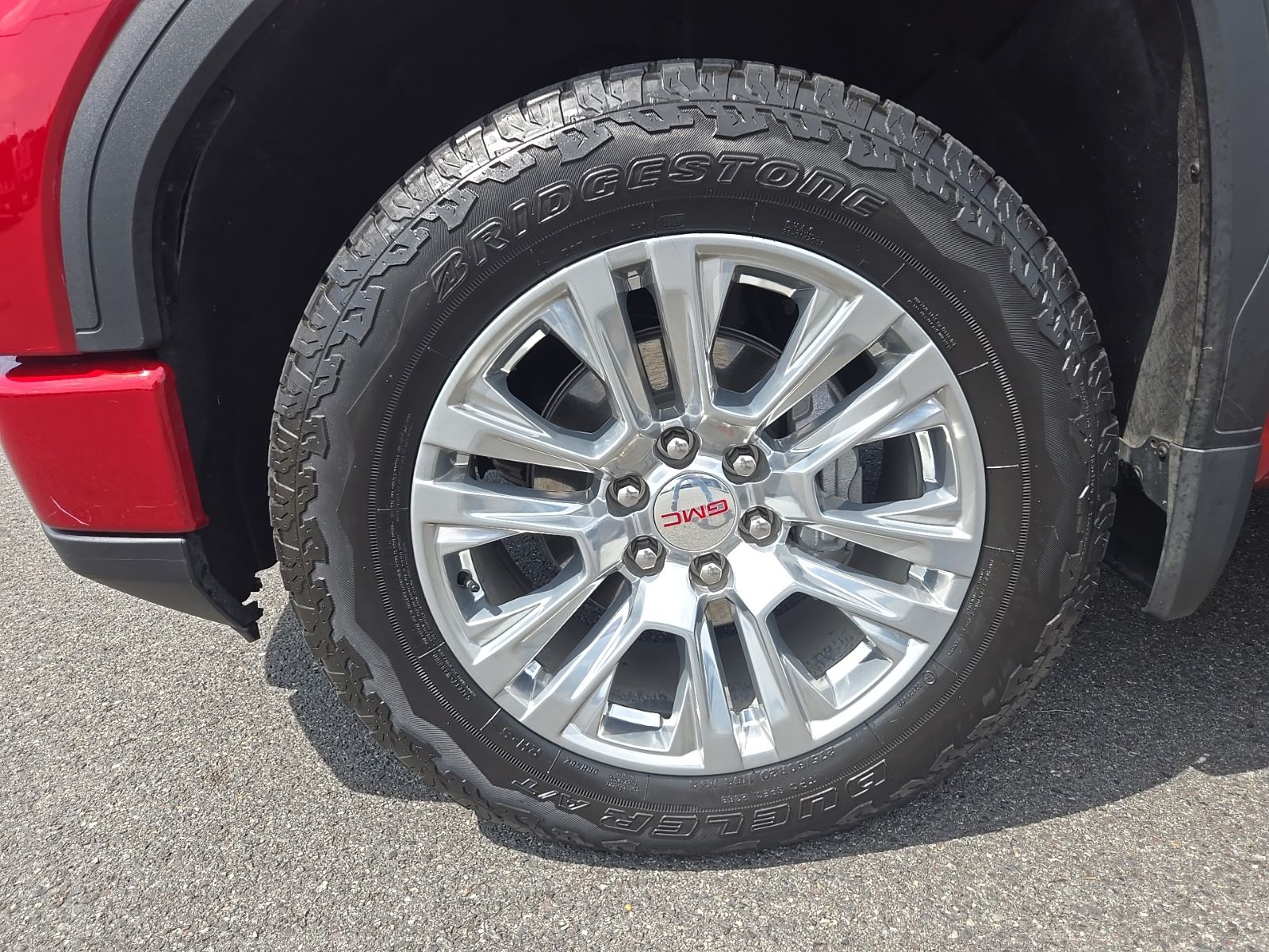 Used 2024 Red GMC Denali image 27