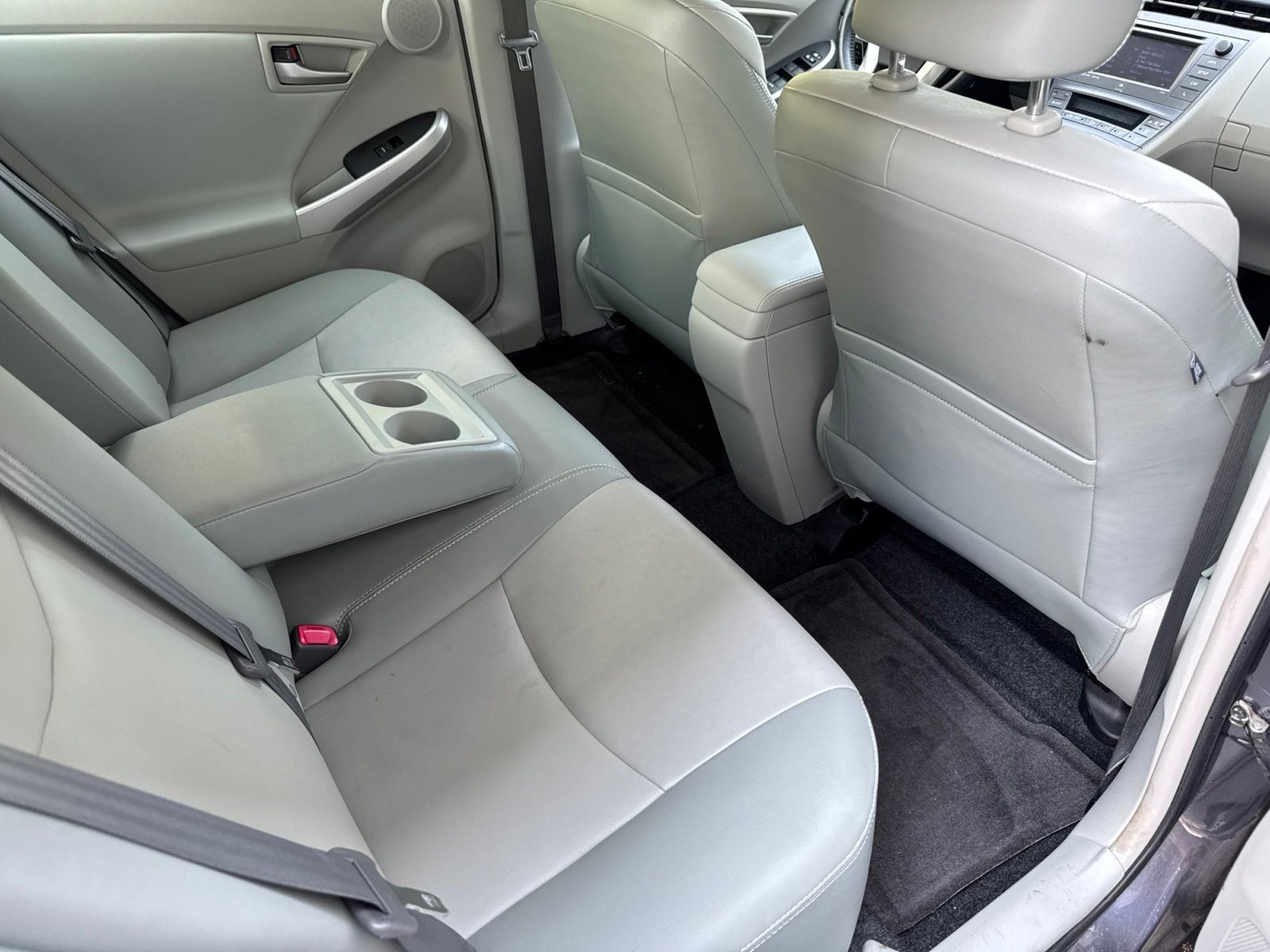 Used 2015 Winter Gray Metallic Toyota Four image 22