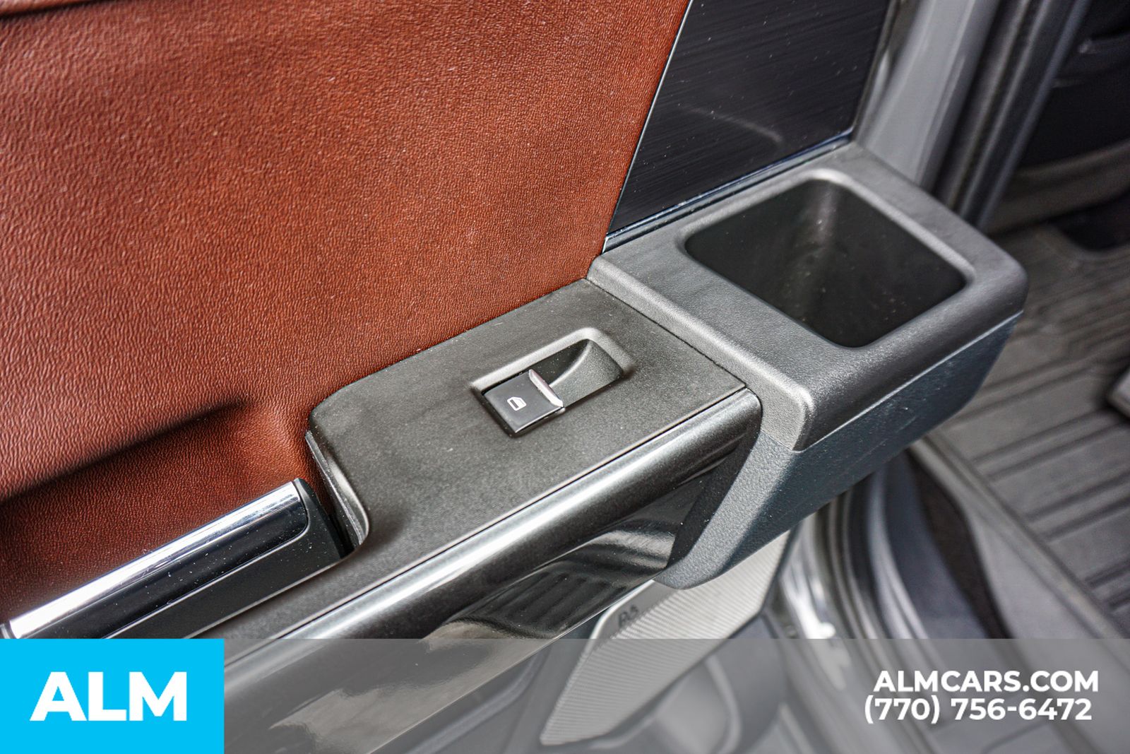 Used 2021  Ford Lariat image 59