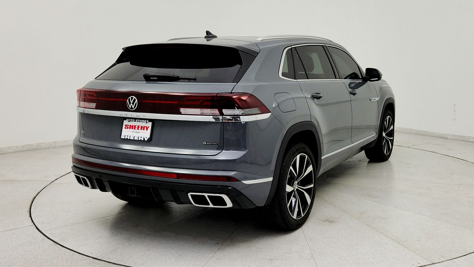 Used 2025 Gray Volkswagen 2.0T SEL Premium R-Line image 6