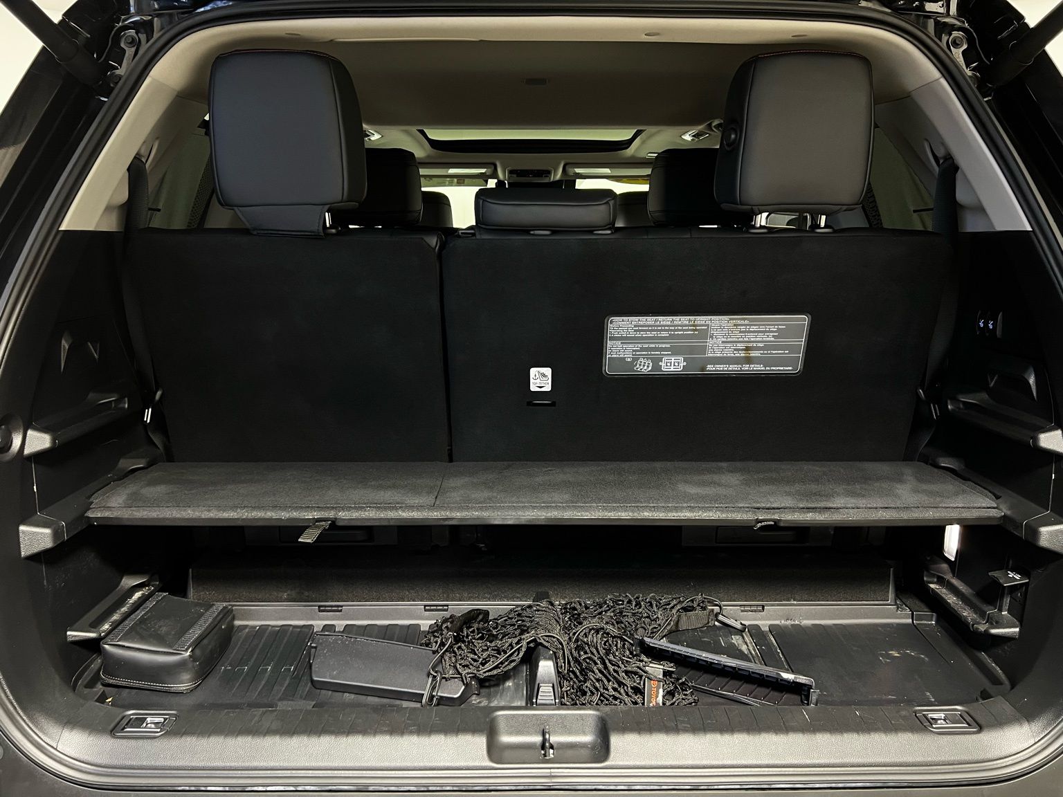 Thumbnail: 2023 Toyota Sequoia - 32