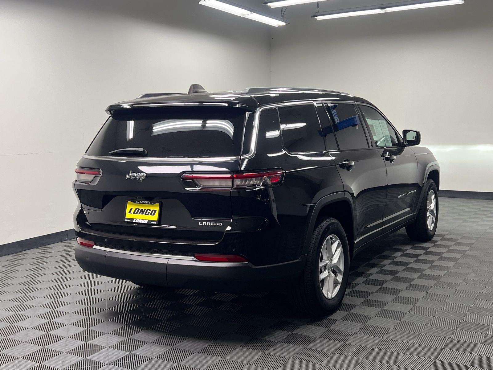used 2023 Jeep Grand Cherokee L car, priced at $23,888