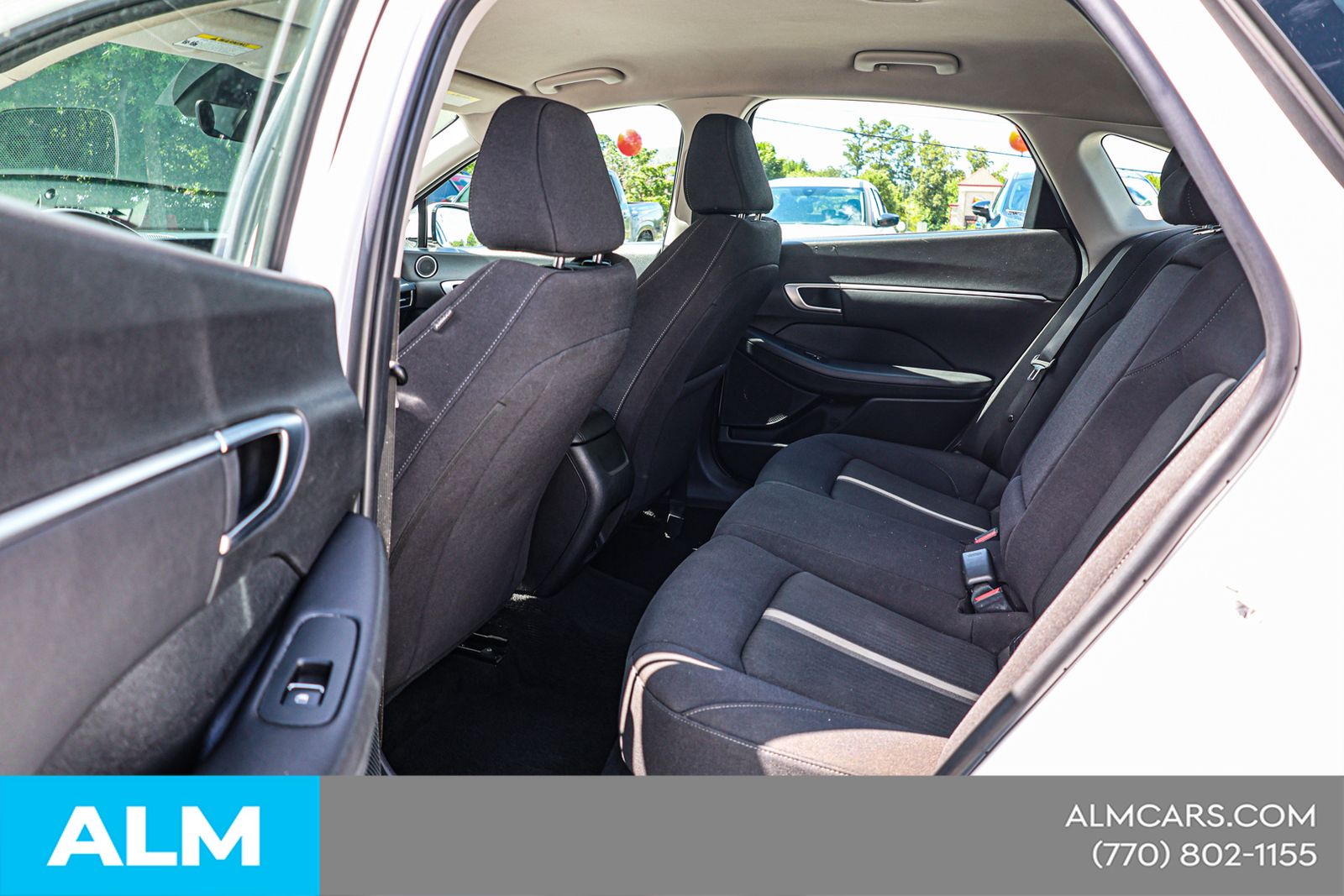 Used 2024 White Hyundai SEL image 18