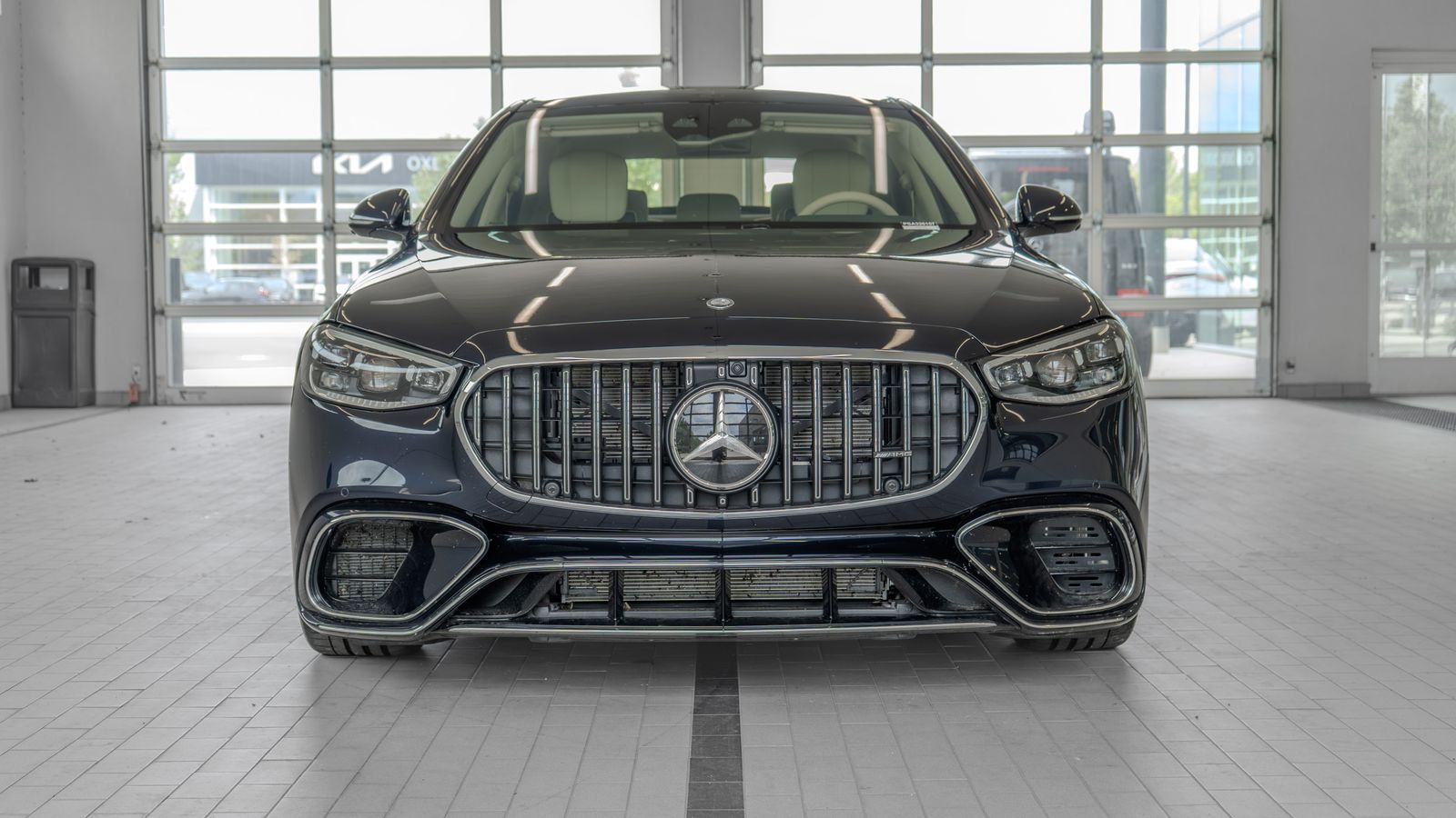 2025 Mercedes-Benz S-Class S 63 - Photo 11