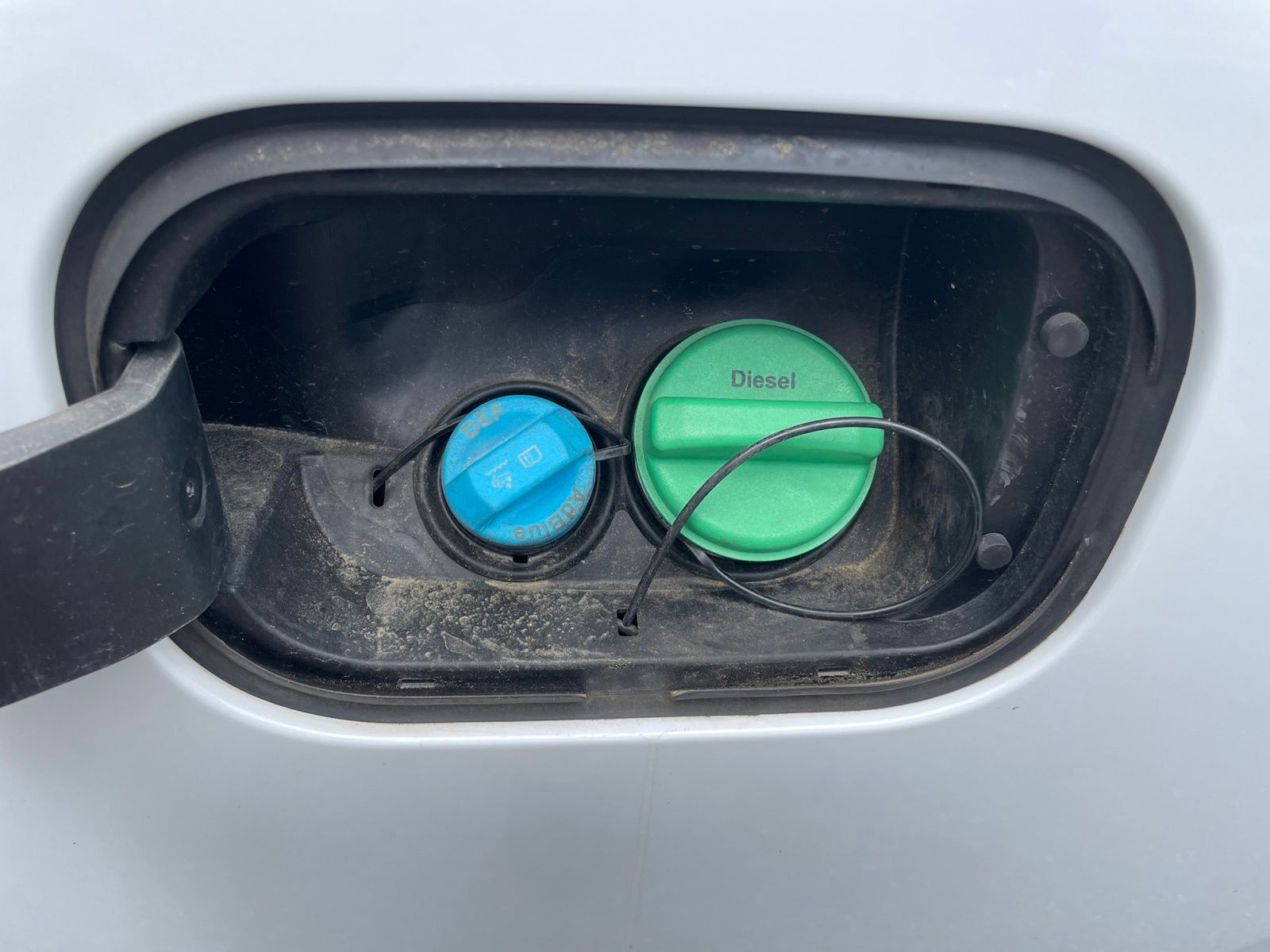 Used 2022 Summit White Chevrolet Custom image 22