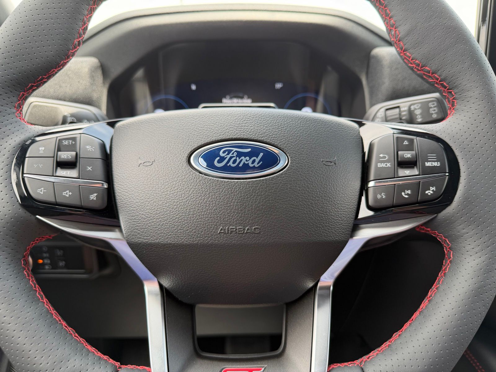 2026 Ford Explorer image 19