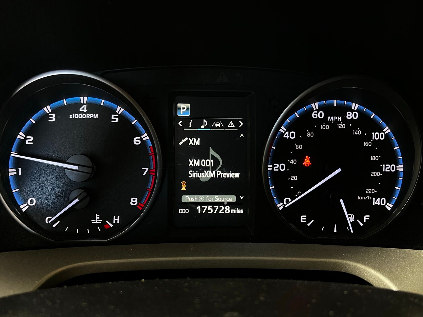 Thumbnail: 2017 Toyota RAV4 - 10