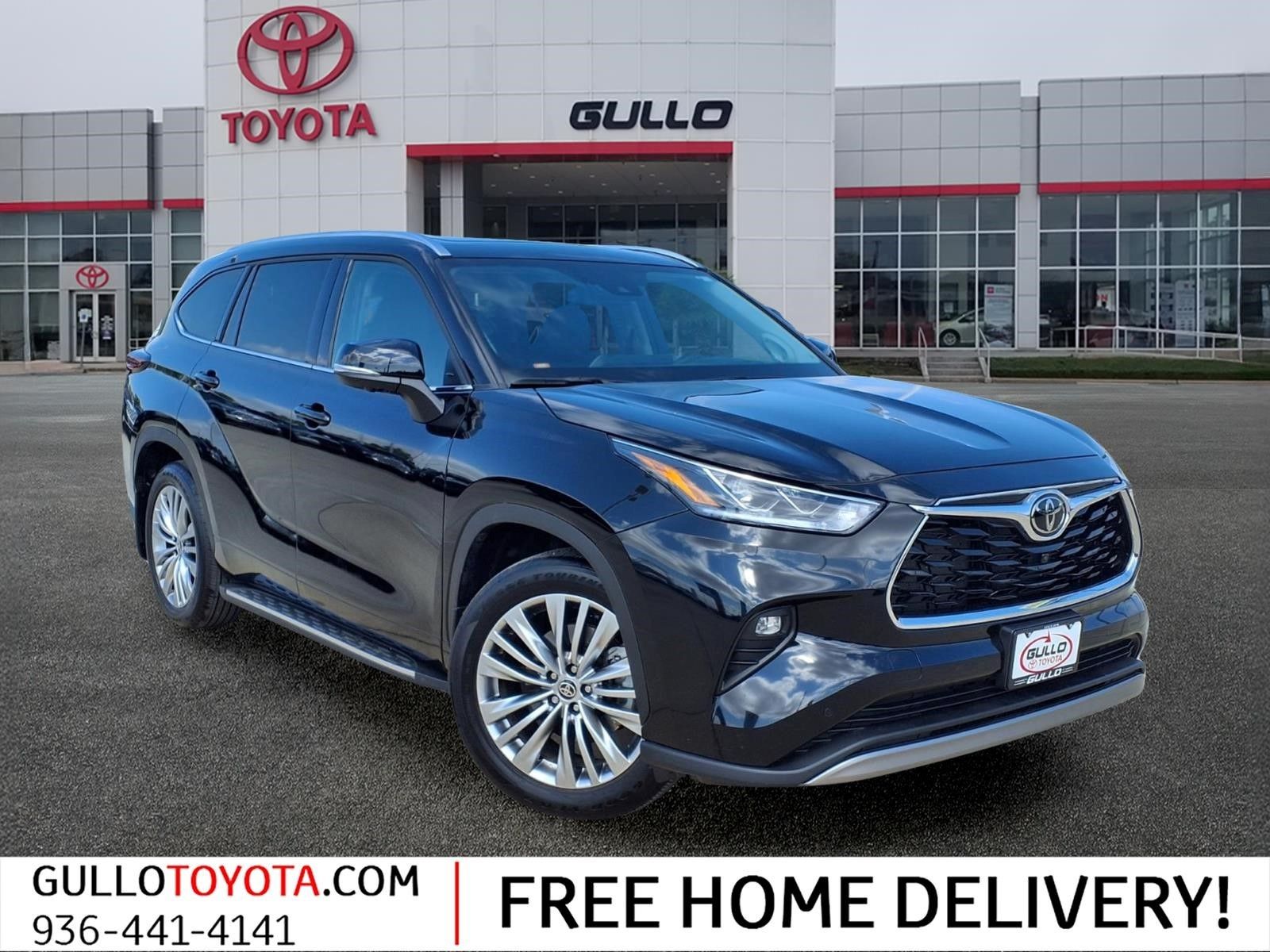 2024 Toyota Highlander Platinum Black at Toyota of Victoria