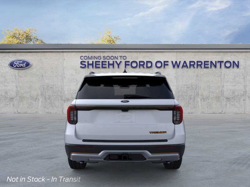 New 2026 Space White Metallic Ford Tremor image 7