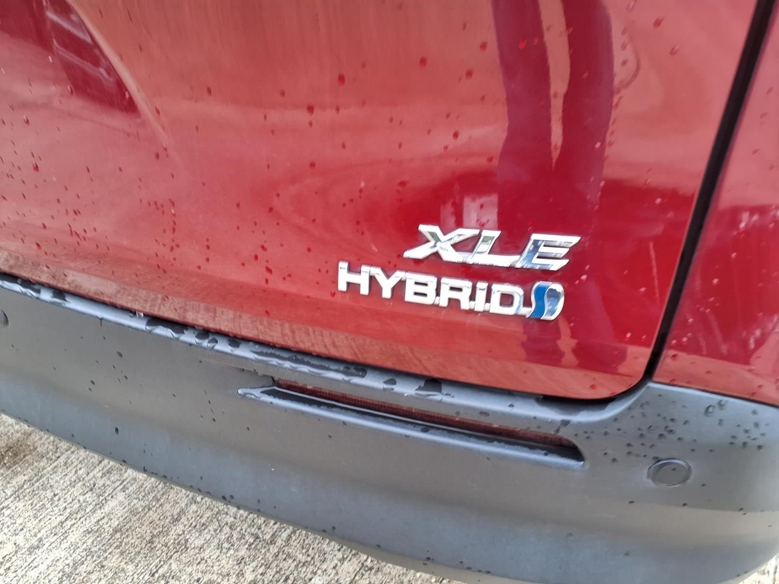 2023 Toyota Sienna XLE Red at Gullo Toyota