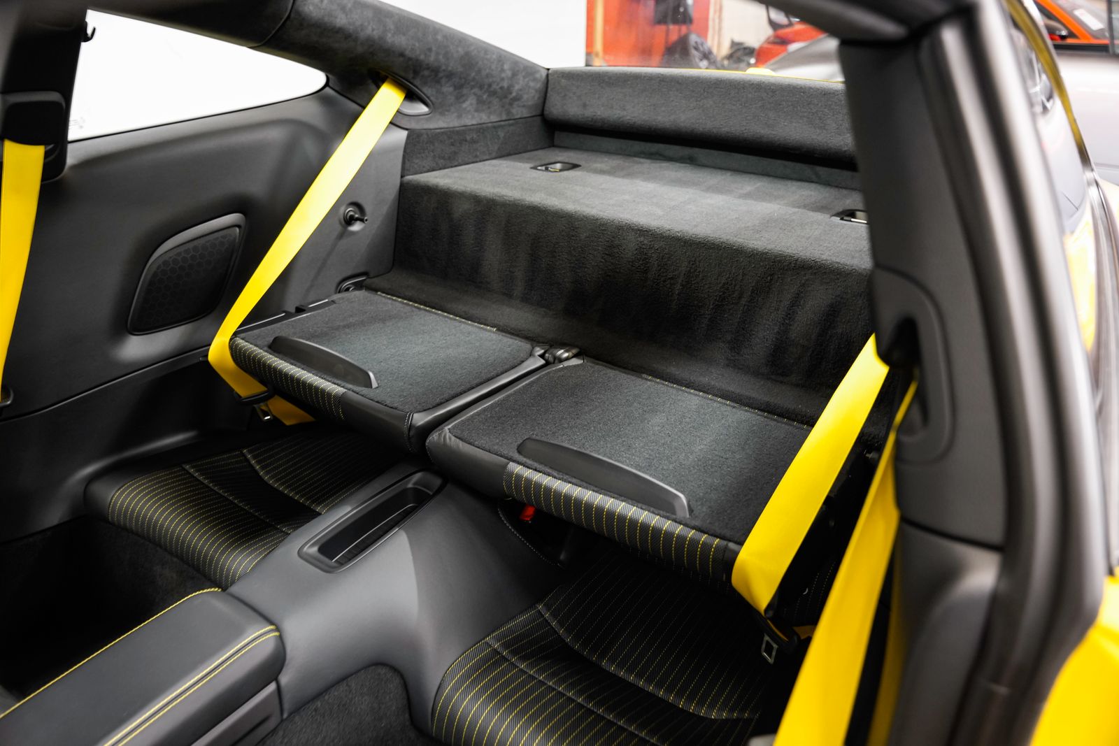 2018 Porsche 911 Carrera T — photo 22