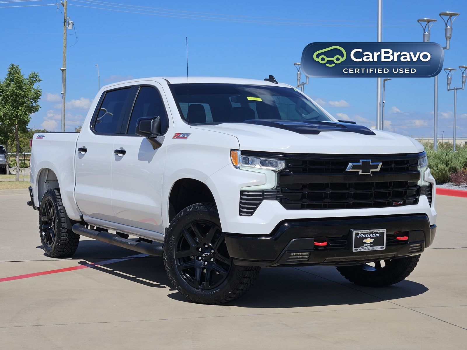 Summit White 2023 Chevrolet Silverado 1500 Pickup Truck Four-Wheel Drive Automatic