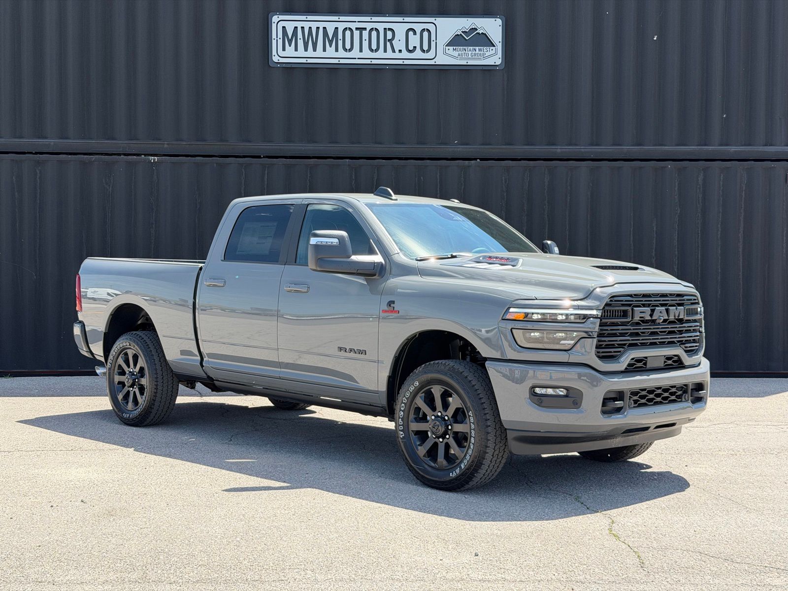 2026 RAM 3500 Laramie 4X4 Crew Cab SWB's photo