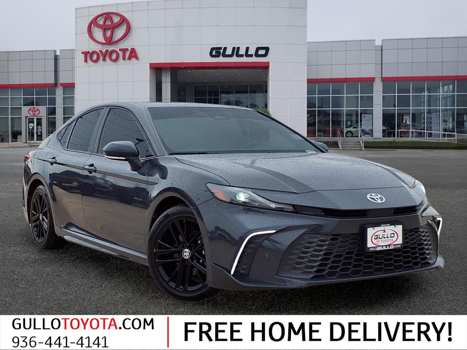 Underground 2025 Toyota Camry SE FWD Sedan Front-Wheel Drive Continuously Variable Transmission