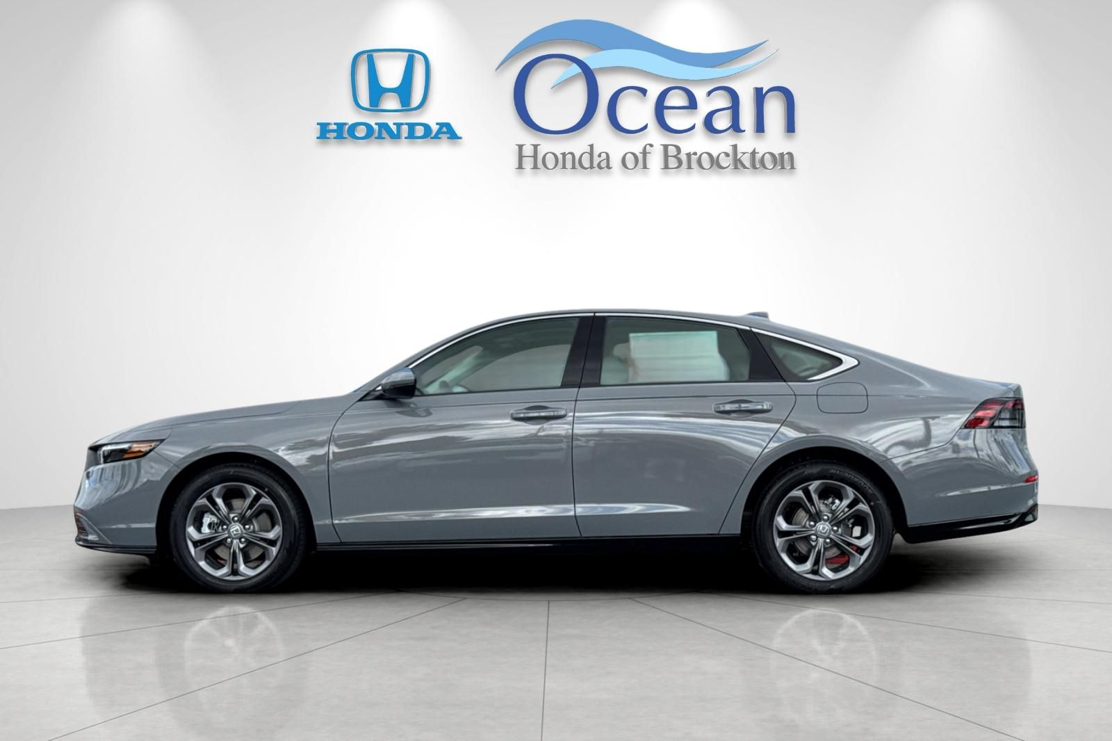 New 2026 Gray Honda EX-L image 2