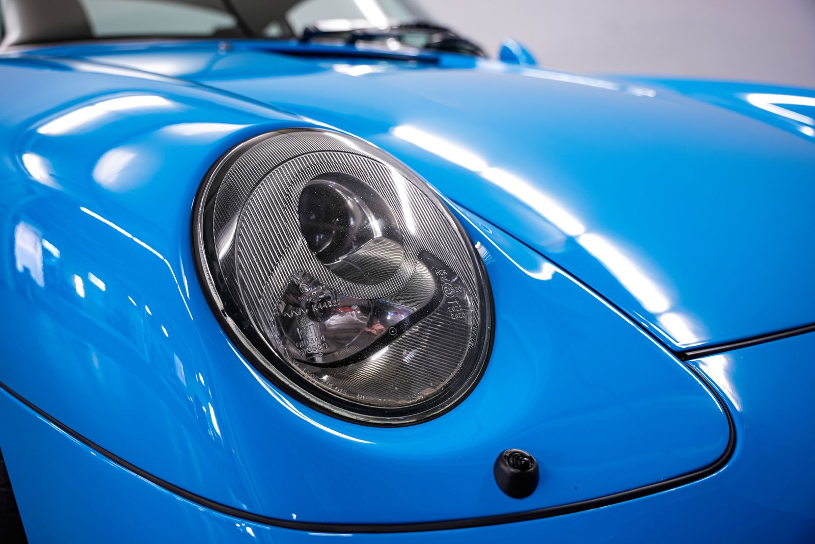 1994 Porsche 911 Carrera — photo 38