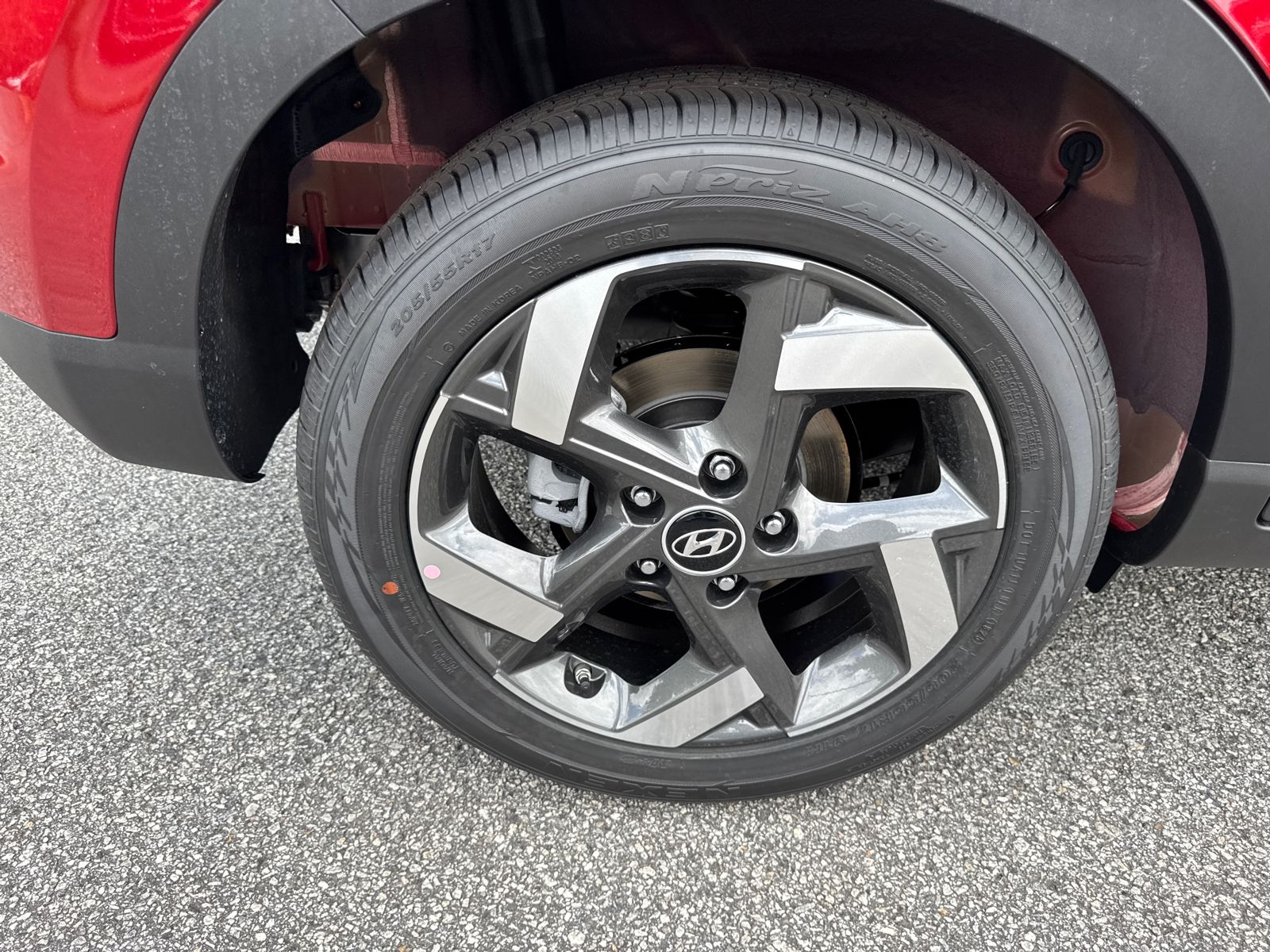 Certified Used 2025 Red Hyundai SEL image 17
