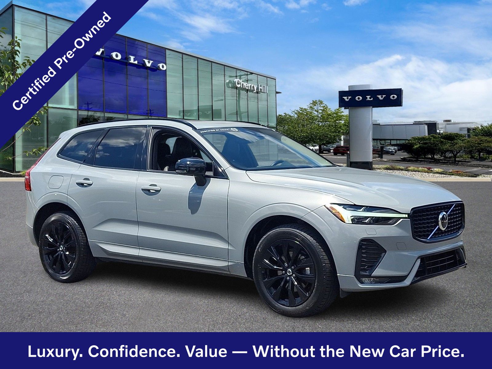Gray Metallic 2024 Volvo XC60 SUV / Crossover All-Wheel Drive Automatic