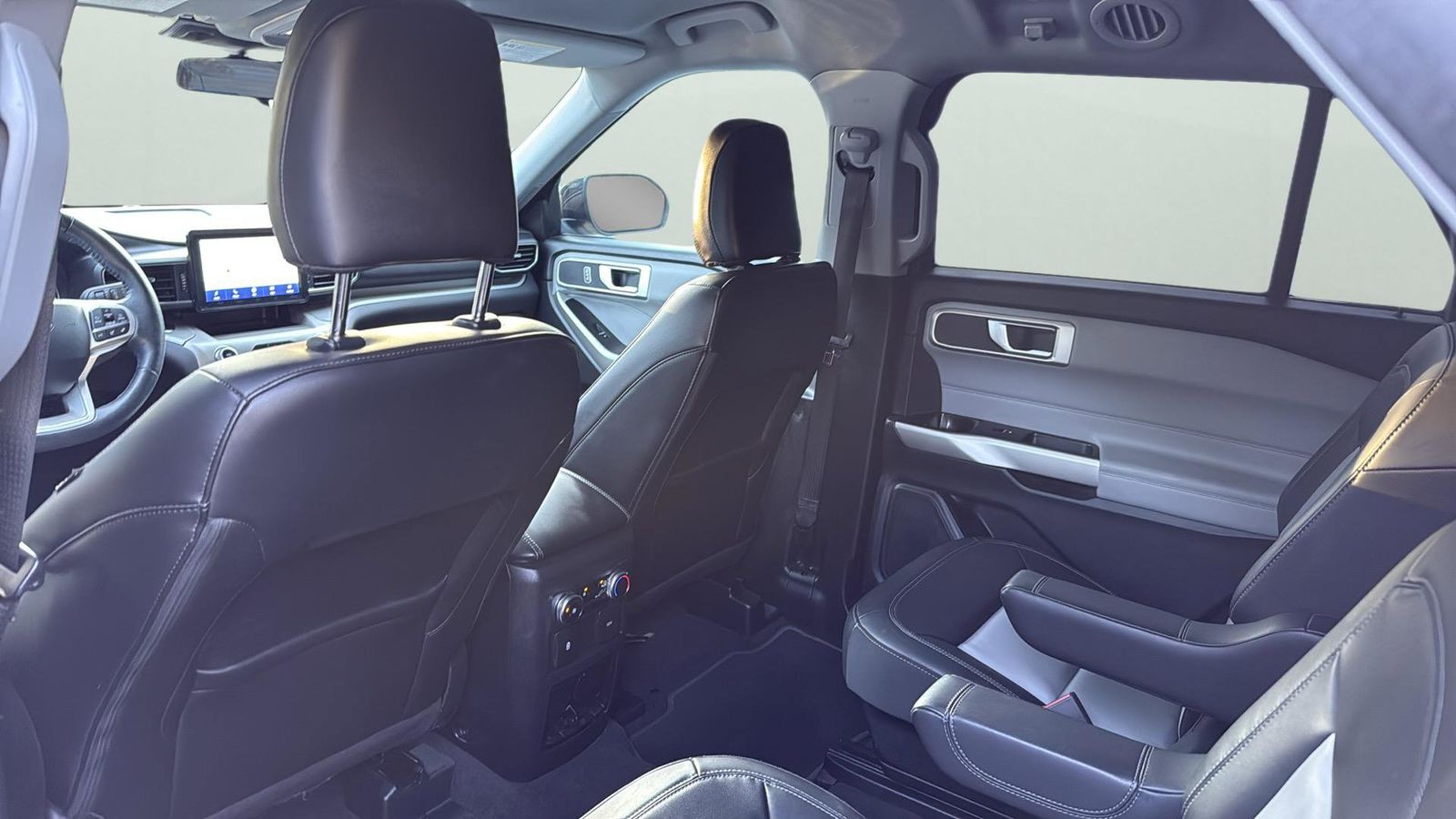 Used Car 2023 Ford Explorer  Xlt For Sale Under $35,000 In Austin, Texas