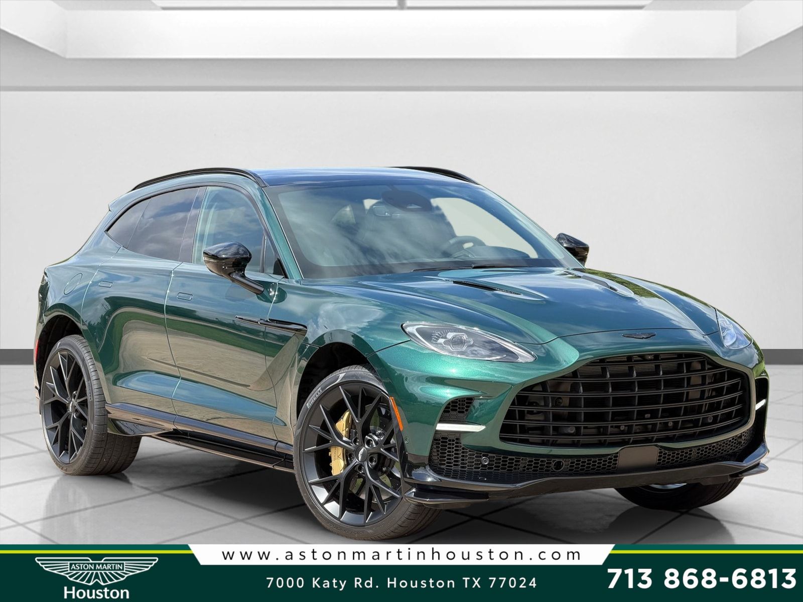 2026 Aston Martin DBX 4.0 V8 707 AWD's photo