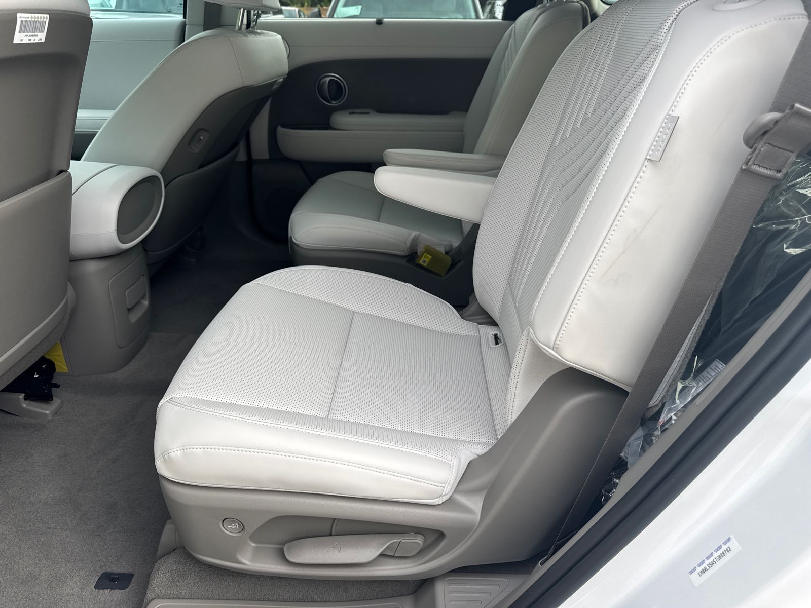 New 2026 White Hyundai Blue SEL image 22